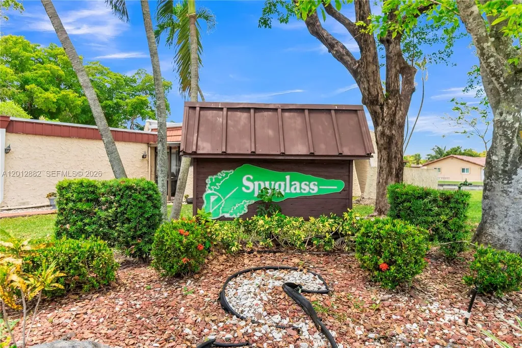 9820 NW 65th Court Tamarac FL 33321