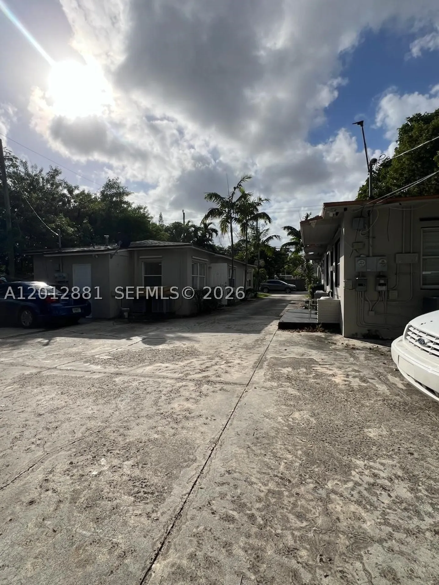 915 N 19th Avenue Hollywood FL 33020