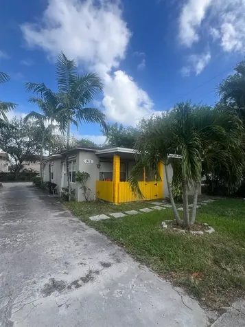 915 N 19th Avenue Hollywood FL 33020