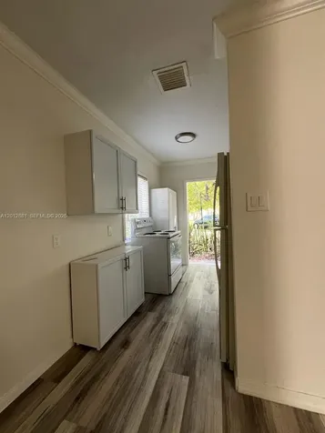 915 N 19th Avenue Hollywood FL 33020