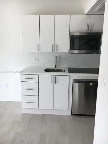 1601 Meridian Avenue Miami Beach FL 33139