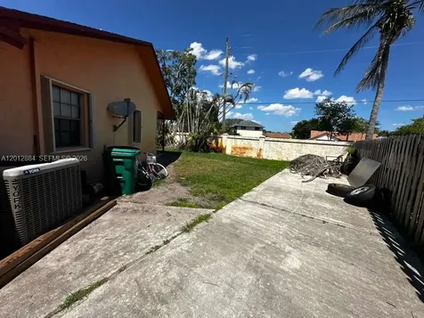 8700 SW 56th Court Cooper City FL 33328