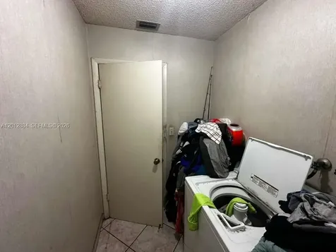 8700 SW 56th Court Cooper City FL 33328