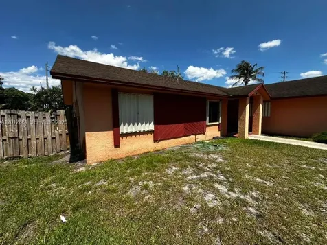 8700 SW 56th Court Cooper City FL 33328
