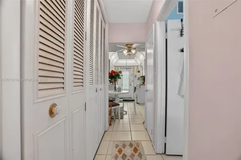 1481 S Ocean Boulevard Lauderdale By The Sea FL 33062