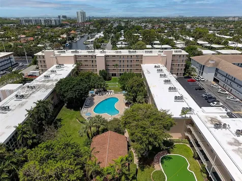 1481 S Ocean Boulevard Lauderdale By The Sea FL 33062