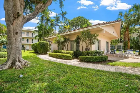 1481 S Ocean Boulevard Lauderdale By The Sea FL 33062