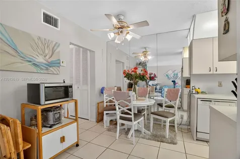 1481 S Ocean Boulevard Lauderdale By The Sea FL 33062