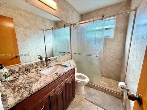 45 SE 14th Street Dania Beach FL 33004