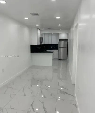 3161 NW 31st Street Miami FL 33142