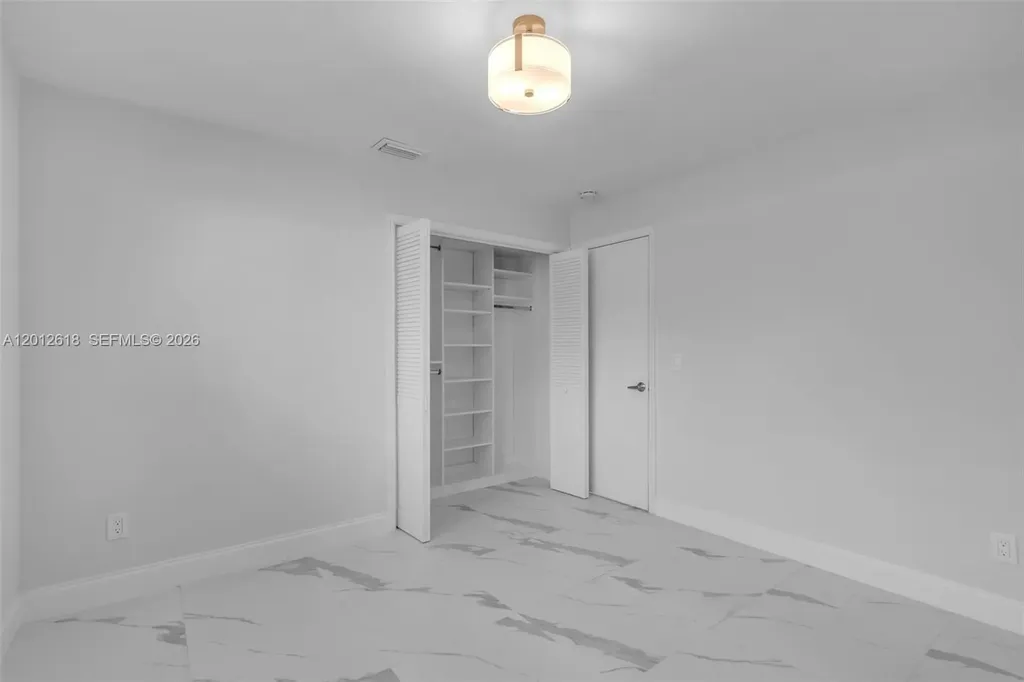465 NW 11th Street Boca Raton FL 33432