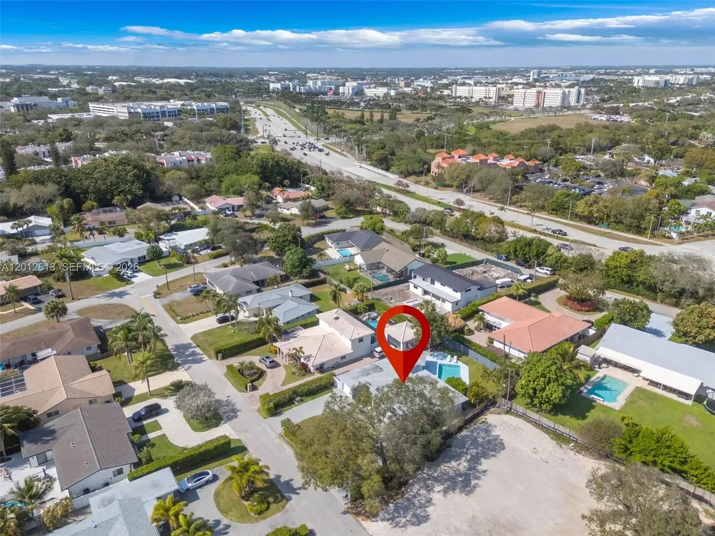 465 NW 11th Street Boca Raton FL 33432