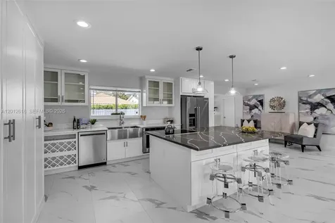 465 NW 11th Street Boca Raton FL 33432