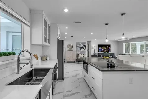 465 NW 11th Street Boca Raton FL 33432