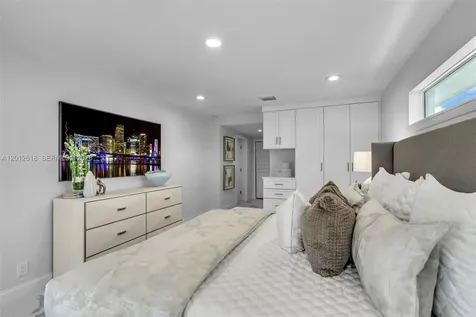 465 NW 11th Street Boca Raton FL 33432