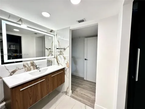 671 NE 195th Street Miami FL 33179