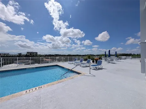 60 NW 37th Avenue Miami FL 33125
