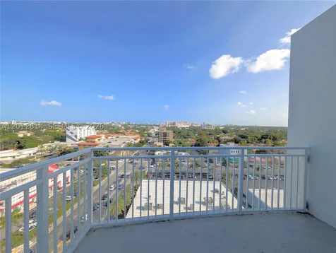 60 NW 37th Avenue Miami FL 33125