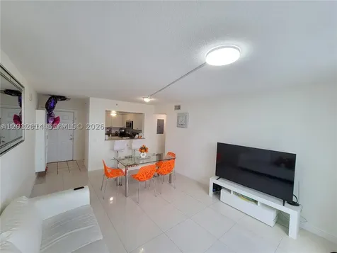 60 NW 37th Avenue Miami FL 33125