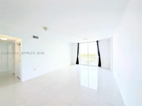 60 NW 37th Avenue Miami FL 33125