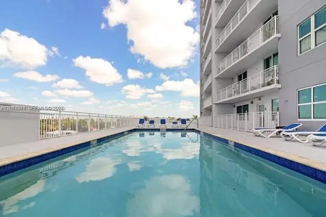 60 NW 37th Avenue Miami FL 33125
