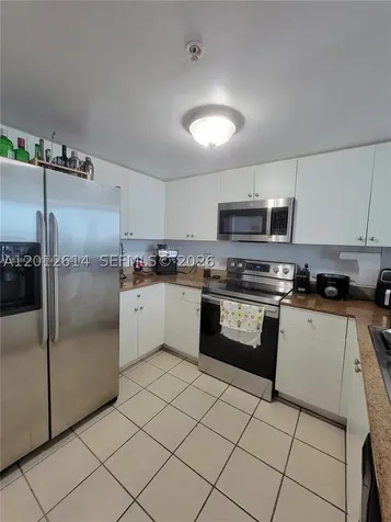 60 NW 37th Avenue Miami FL 33125