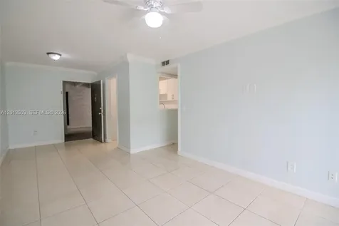 10365 N Kendall Drive Miami FL 33176