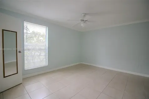 10365 N Kendall Drive Miami FL 33176
