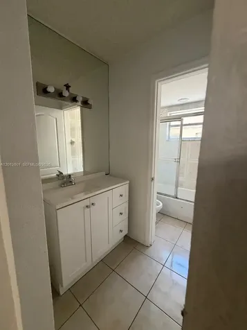 16118 NE 21st Avenue North Miami Beach FL 33162