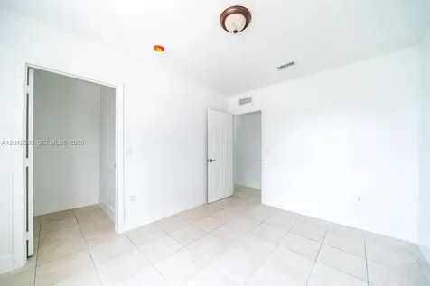 705 NW 13th Terrace Florida City FL 33034