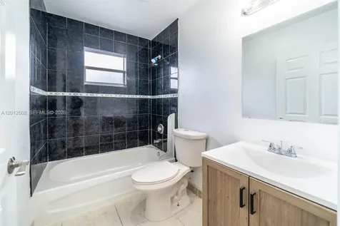 705 NW 13th Terrace Florida City FL 33034
