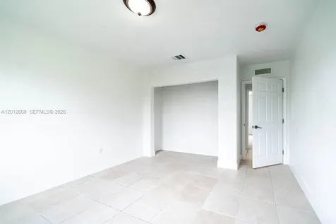 705 NW 13th Terrace Florida City FL 33034