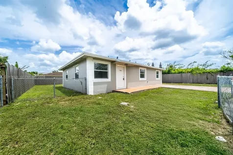 705 NW 13th Terrace Florida City FL 33034