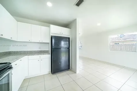 705 NW 13th Terrace Florida City FL 33034