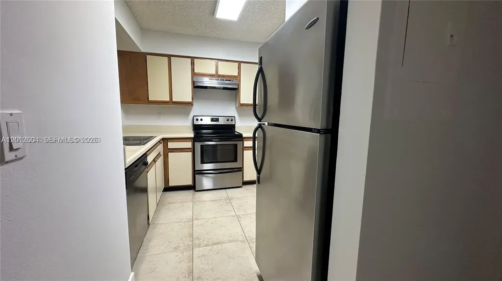 1243 SW 46th Avenue Pompano Beach FL 33069