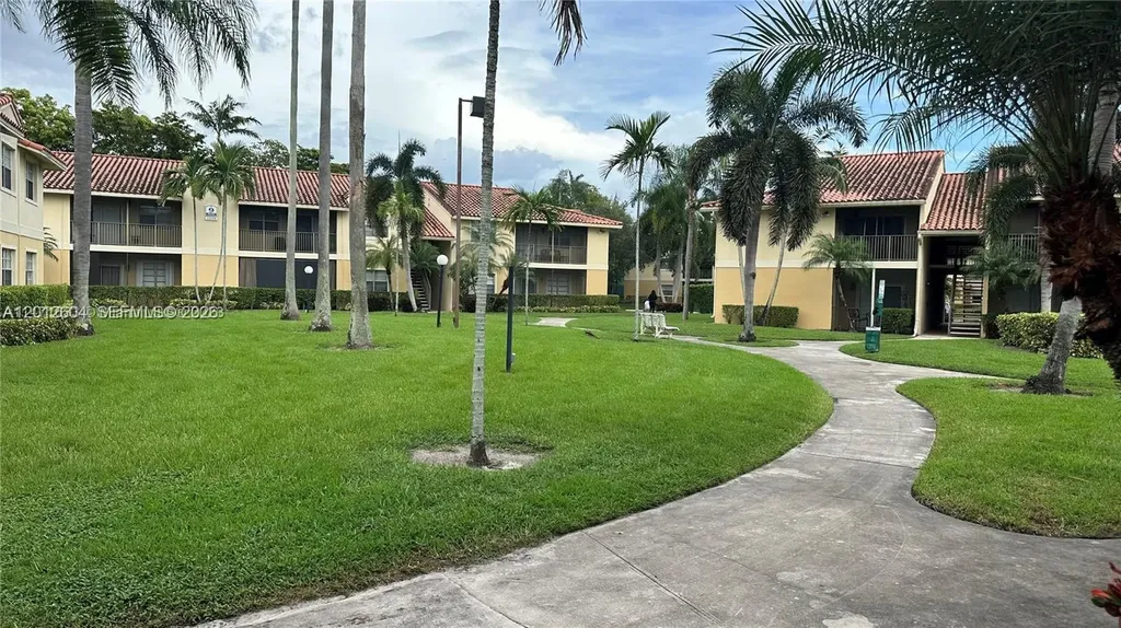 1243 SW 46th Avenue Pompano Beach FL 33069