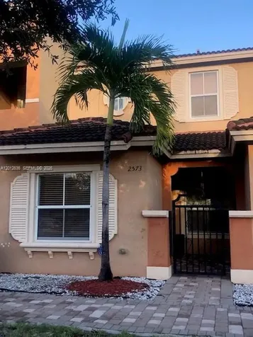 2573 SW 121st Terrace Miramar FL 33025