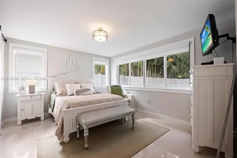 6230 SW 27th Street Miami FL 33155