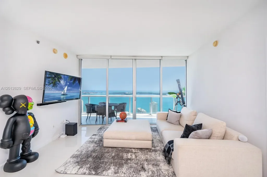 465 E Brickell Avenue Miami FL 33131