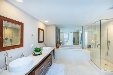 465 E Brickell Avenue Miami FL 33131
