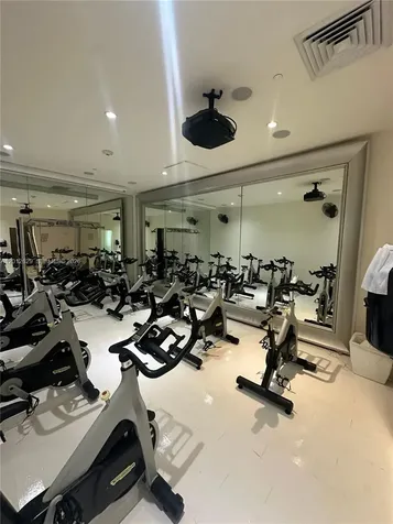 465 E Brickell Avenue Miami FL 33131