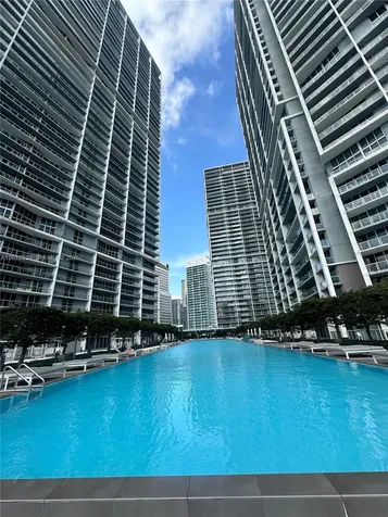 465 E Brickell Avenue Miami FL 33131