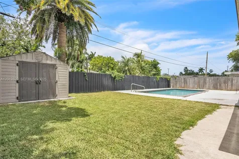 6133 NW 20th Street Margate FL 33063