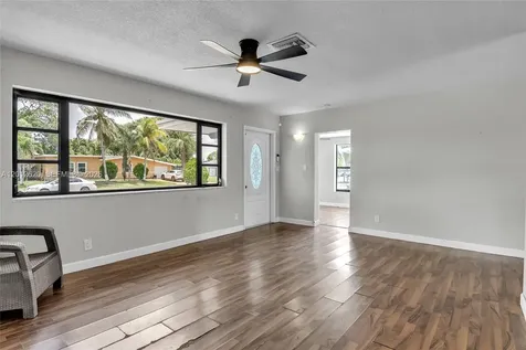 6133 NW 20th Street Margate FL 33063