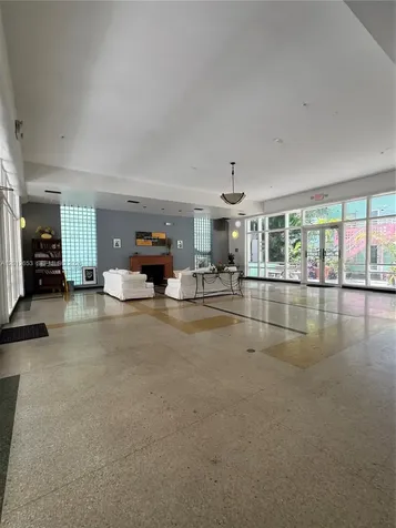 1460 Ocean Drive Miami Beach FL 33139