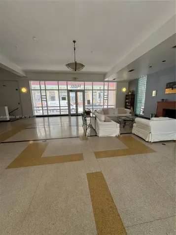 1460 Ocean Drive Miami Beach FL 33139