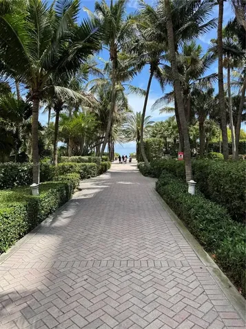 1460 Ocean Drive Miami Beach FL 33139