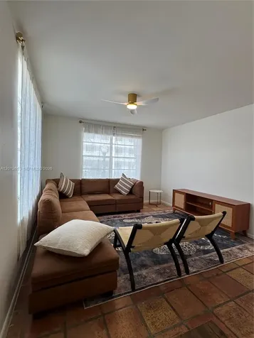 1460 Ocean Drive Miami Beach FL 33139
