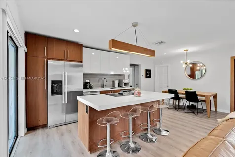8610 NW 25th Street Sunrise FL 33322
