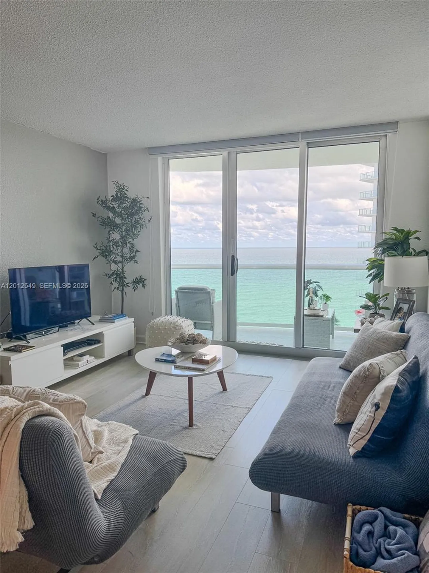 3901 S Ocean Drive Hollywood FL 33019
